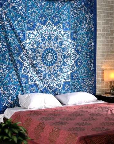 Kaleidoscopic Star Tapestry Intricate Floral Design Indian Bedspread, Decorative Wall Hanging, Picnic Beach Sheet